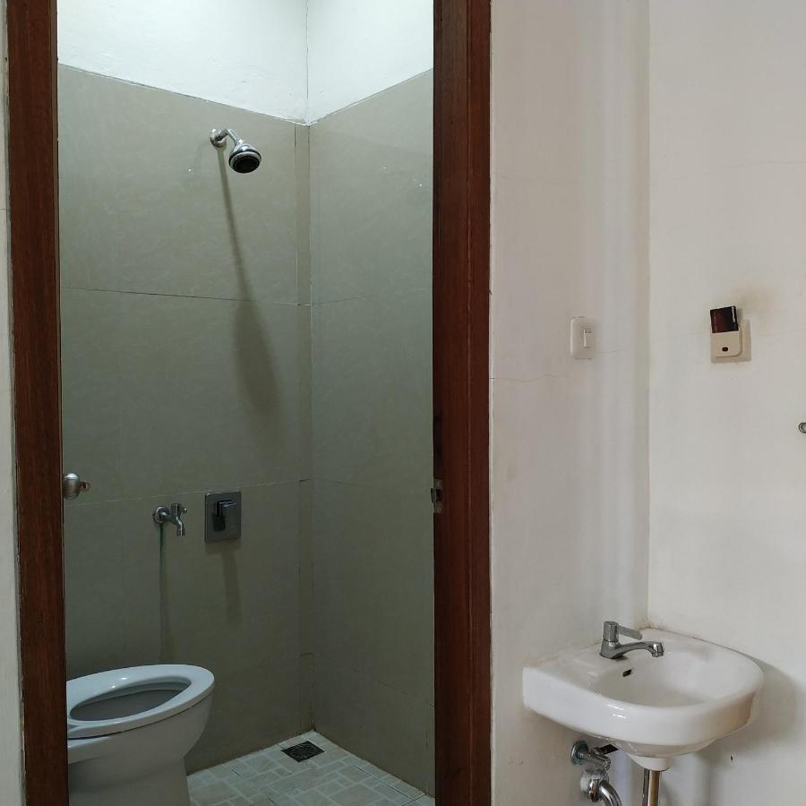 Reddoorz Syariah Near Lahat Station Eksteriør billede